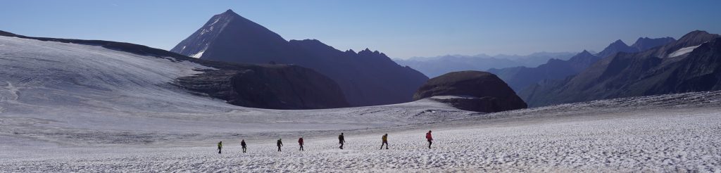 am oberen Pasterzenboden, Oberwalder Hütte